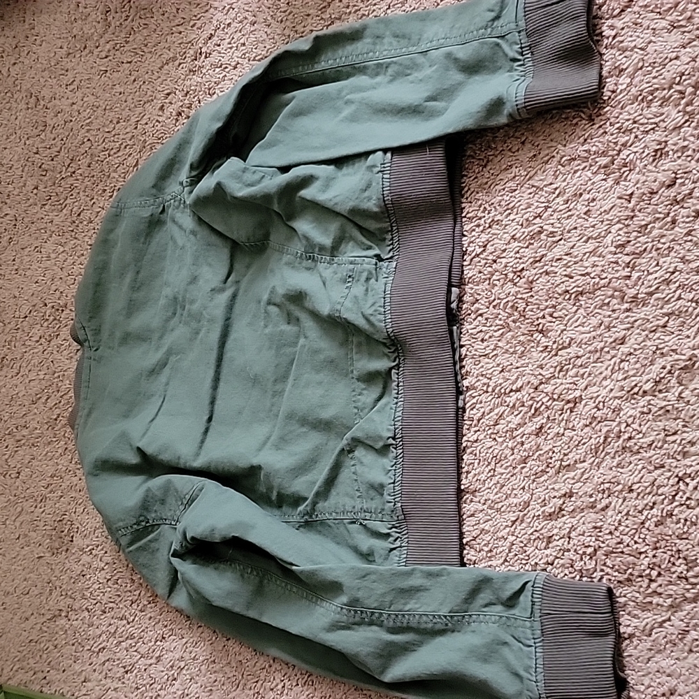 Jacket - Picture 4 of 14
